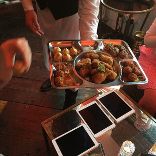  netflixpartyberlin: essen!