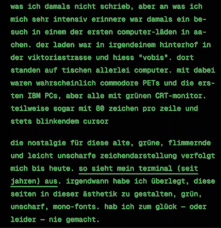 parzieller screenshot meines &bdquo;crt&ldquo;-artikels der mit css gestyled wurde um wie auf einem alten, gr&uuml;nlich schimmernden r&ouml;hrenmonitor auszusehen.