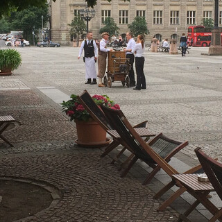 Photo by felix schwenzel in Gendarmenmarkt Berlin. Keine Fotobeschreibung verf&uuml;gbar..