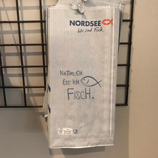 Photo by felix schwenzel in Designer Outlet Berlin. Keine Fotobeschreibung verf&uuml;gbar..