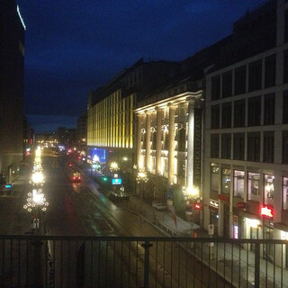 Photo by felix schwenzel in U Bahnhof Friedrichstrasse. Keine Fotobeschreibung verf&uuml;gbar..