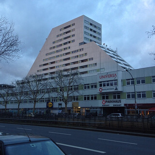 Photo by felix schwenzel in Nollendorfplatz. Keine Fotobeschreibung verf&uuml;gbar..