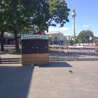 Photo by felix schwenzel in Jannowitzbr&uuml;cke. Keine Fotobeschreibung verf&uuml;gbar..