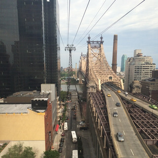 Photo by felix schwenzel in Roosevelt Island Tramway. Keine Fotobeschreibung verf&uuml;gbar..