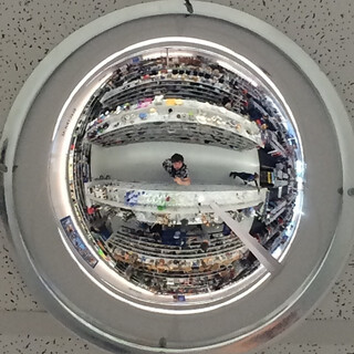 Photo by felix schwenzel in Goodwill with @diplix. Keine Fotobeschreibung verf&uuml;gbar..