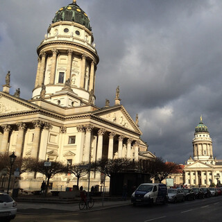 Photo by felix schwenzel in Gendarmenmarkt Berlin. Keine Fotobeschreibung verf&uuml;gbar..